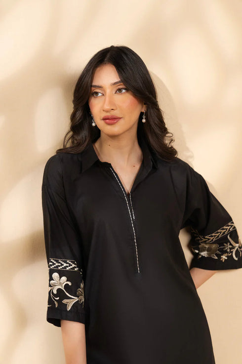 AlKaram Ready-to-Wear 2-Pc Stitched Outfit for Women – Cambric Shirt & Culotte