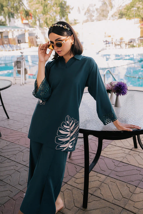 Azure Minty Vibe – Teal Green Matching Set with Fold Flair Trousers